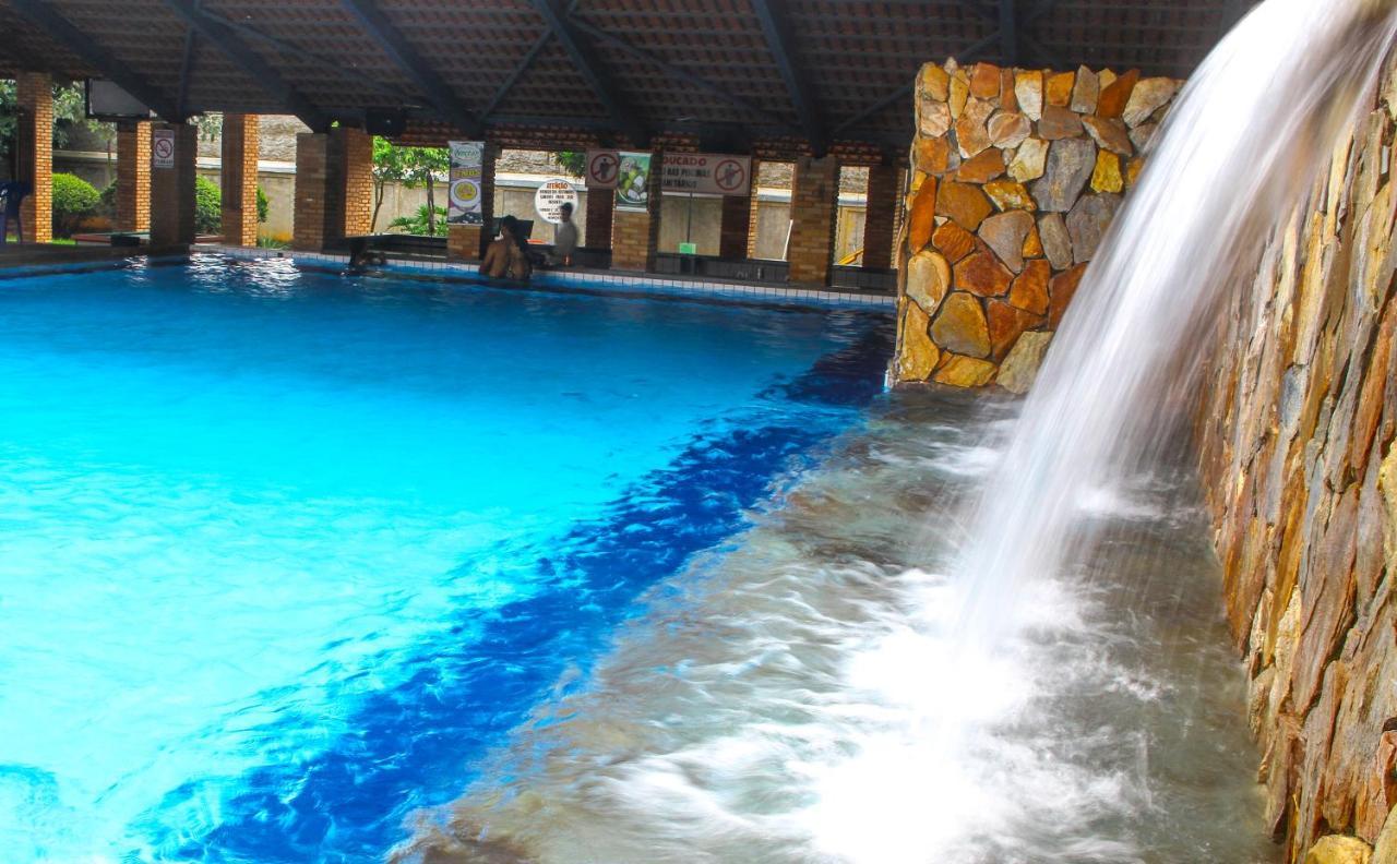 Caldas Novas Imperio Romano Com 1 Dia No Acqua Park מראה חיצוני תמונה