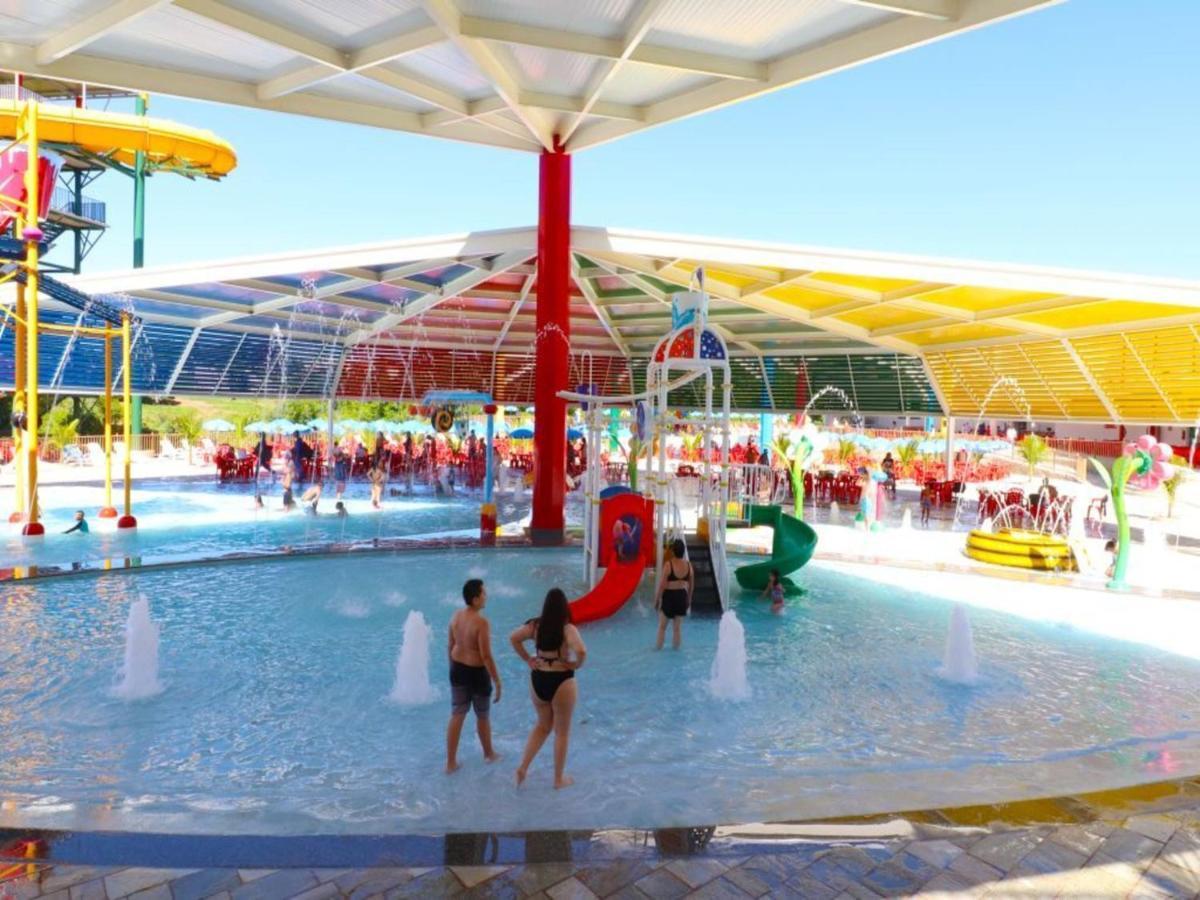 Caldas Novas Imperio Romano Com 1 Dia No Acqua Park מראה חיצוני תמונה