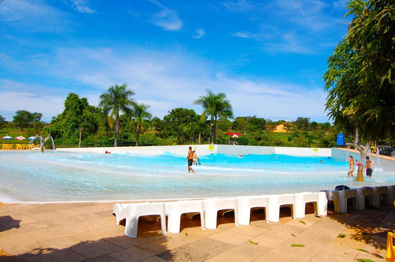 Caldas Novas Imperio Romano Com 1 Dia No Acqua Park מראה חיצוני תמונה